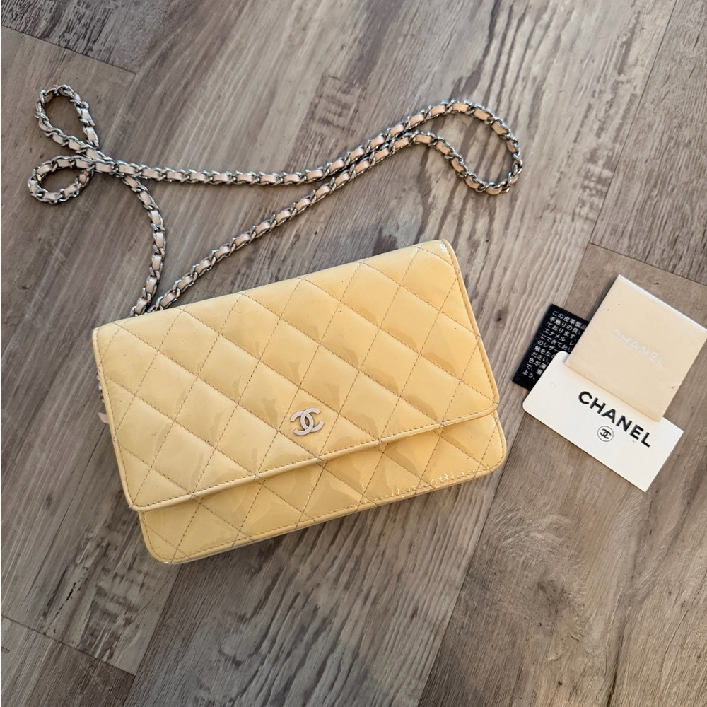 CHANEL Patent Leather WOC Crossbody Flap Bag Beige / Pink